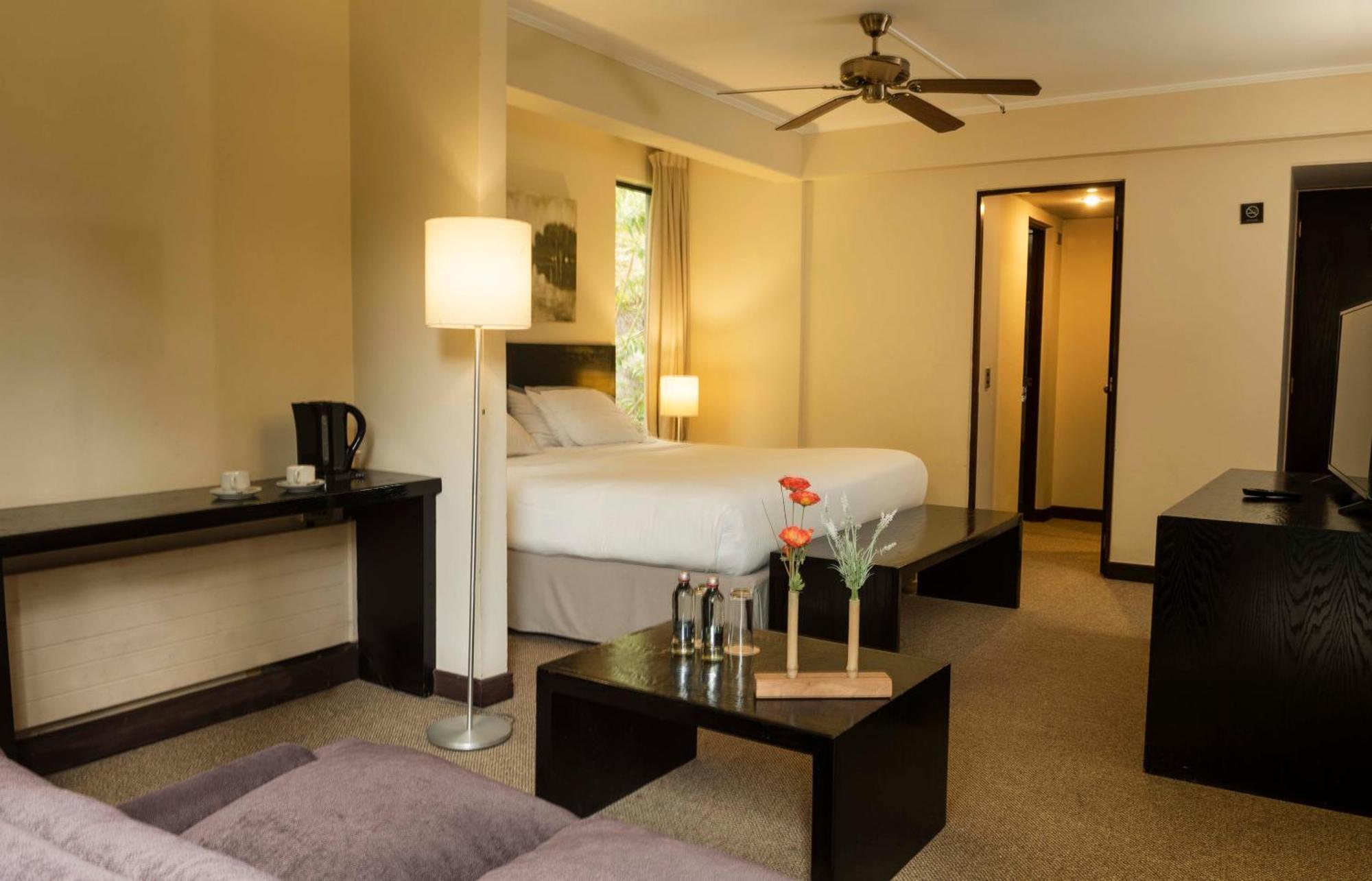 Hotel Bosque De Renaca Βίνα Ντελ Μαρ Εξωτερικό φωτογραφία